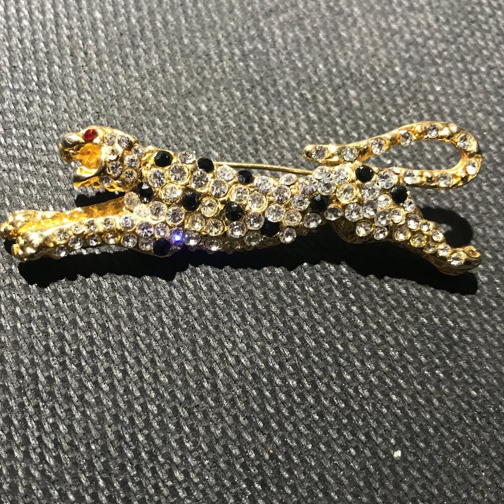 Custom Jewelery pin up. New.